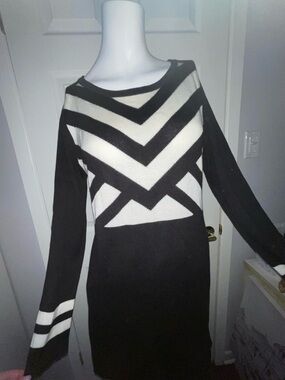 Black & White Geometric Knit Dress - Women's Sweater Dress